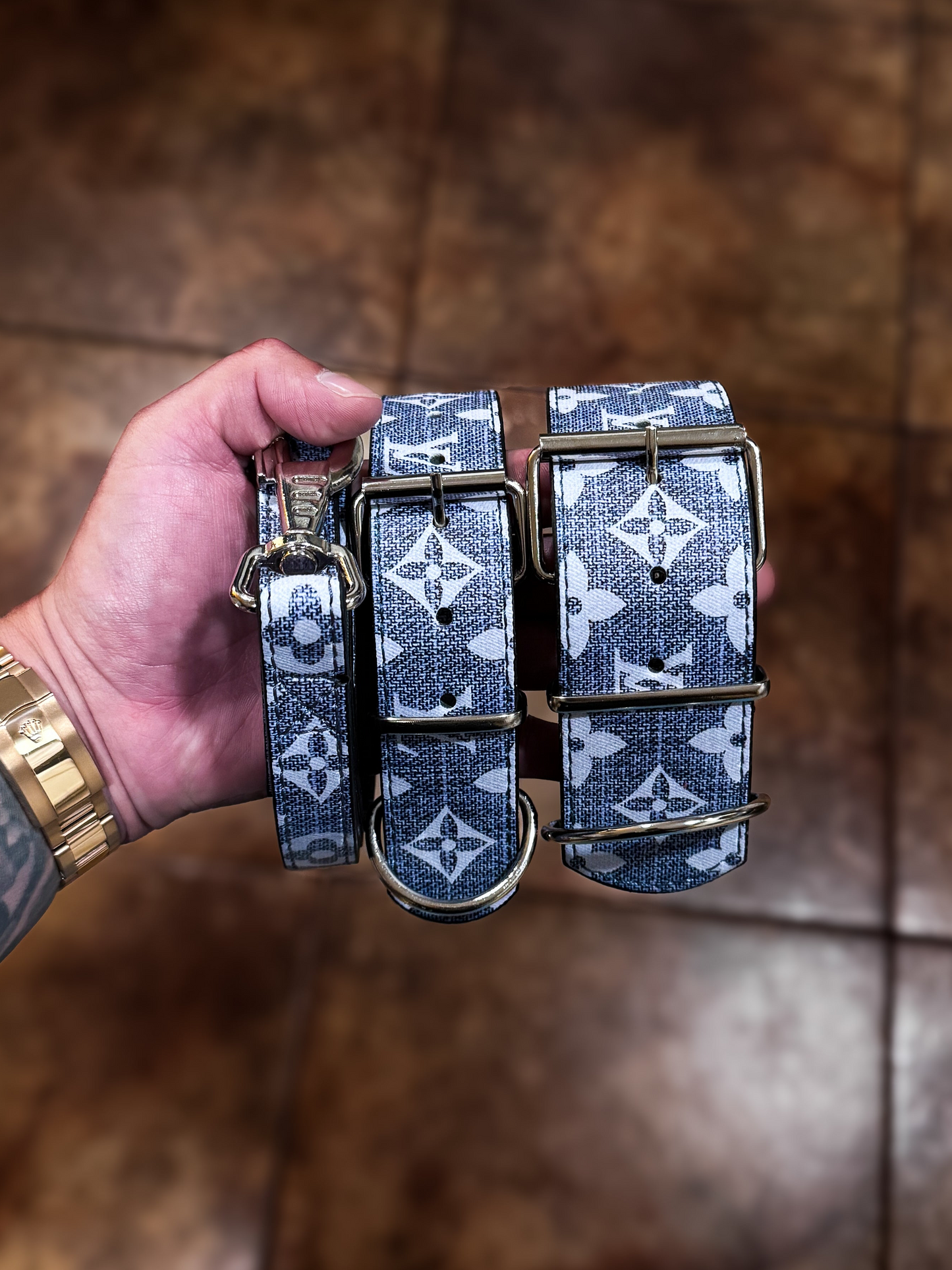 - Collar & Leash Set